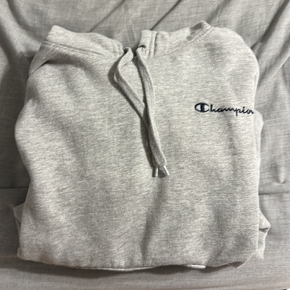 Grey Champion sweatshirt - Picture 2 of 3